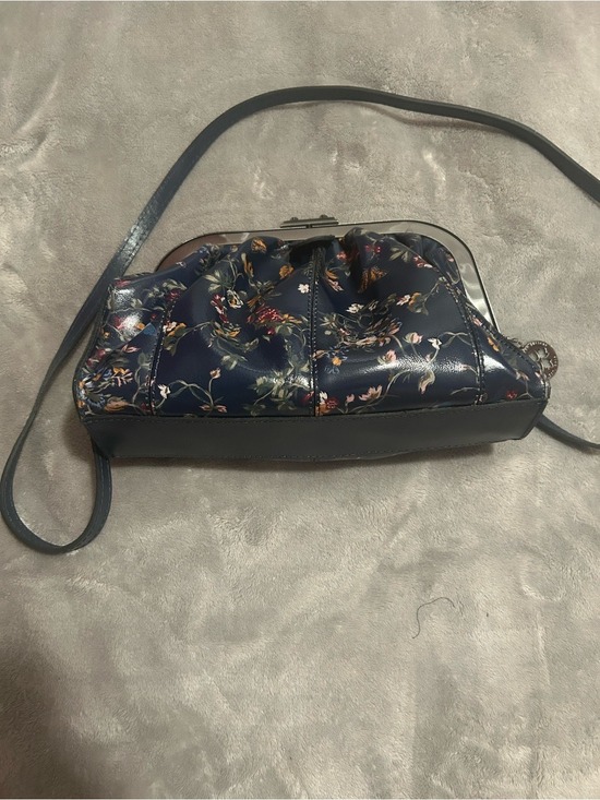 Patricia Nash Handbags - Patricia Nash Navy Floral Convertible Crossbody Clutch